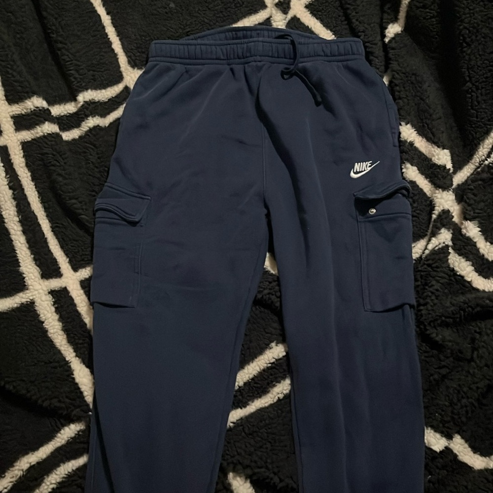 Navy blue Nike cargo sweats